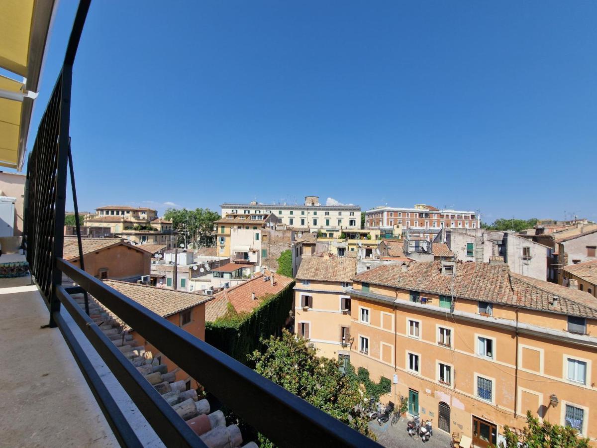 Luxury Top Floor In Trastevere Rome Exterior photo